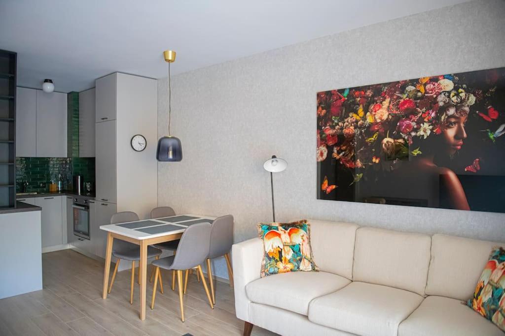 סופיה Oslo: A Modern Furnished Apartment With Parking מראה חיצוני תמונה
