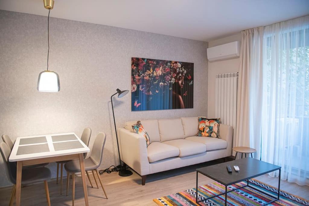 סופיה Oslo: A Modern Furnished Apartment With Parking מראה חיצוני תמונה